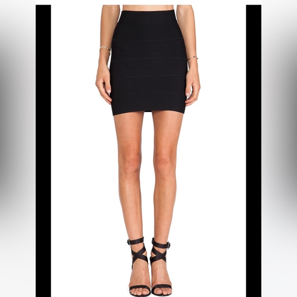 NWT! BCBG Simone bandage skirt size S - Picture 1 of 4